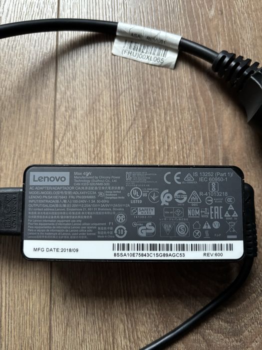 Оригинално Lenovo USB-C 45 W зарядно за лаптоп ADLX45YCC3A