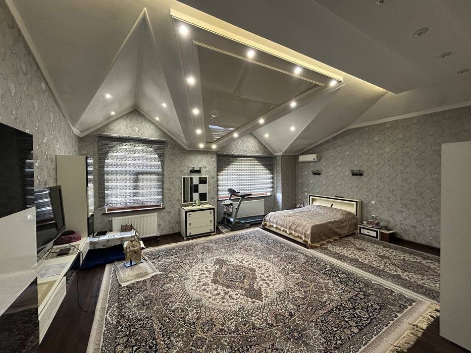 Бободехкон, Юнусабад! Продаётся дом 12 соток 7 комнат