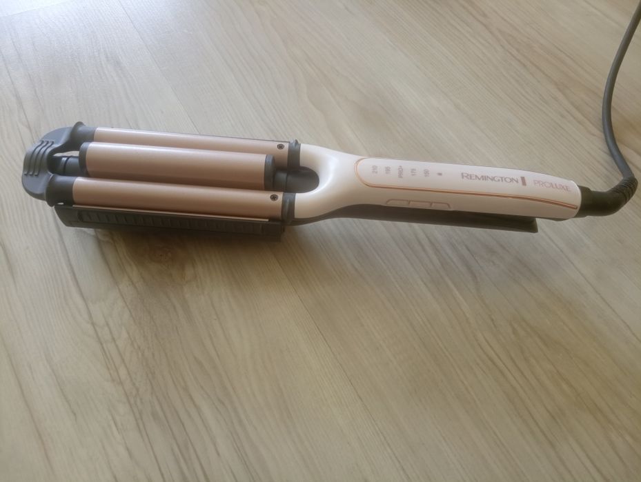 Преса за коса Remington Proluxe – почти нова
