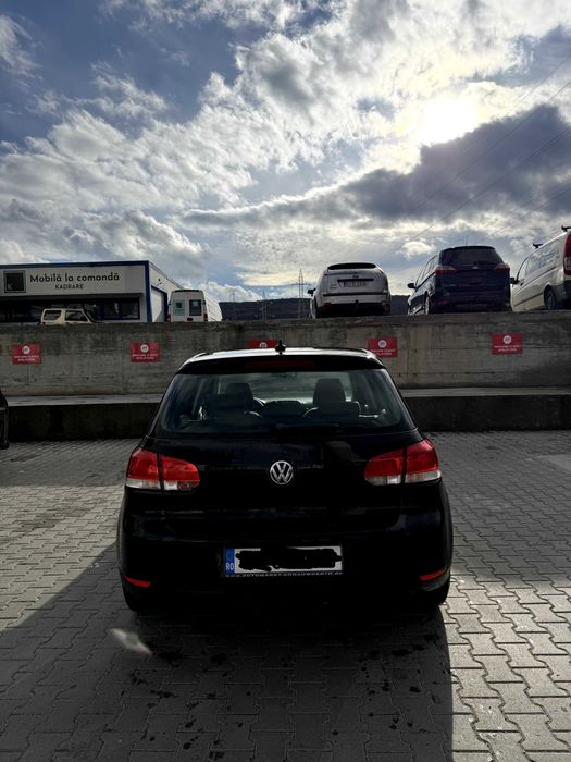Volkswagen Golf 1.6 TDI 2010 NEGOCIABIL