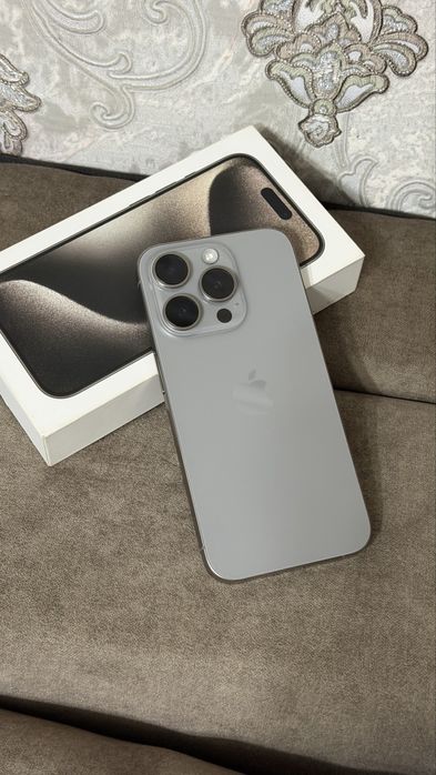 Продам iPhone 15 Pro (Natural Titanium, 128 GB)