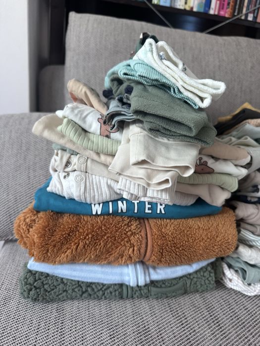 Lot haine unisex 35 bucati