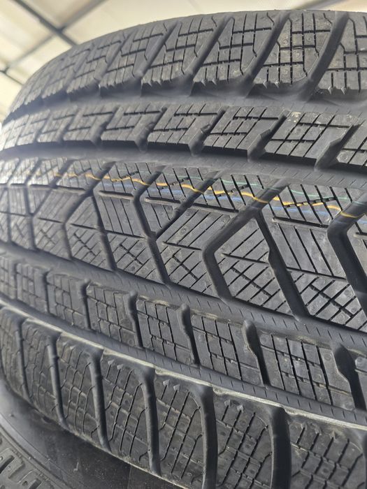 4 Броя НОВИ 285/45/20 Pirelli