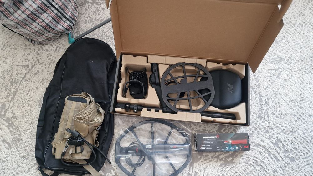 Металлоискатель Minelab Мантикора с катушкой  15×12