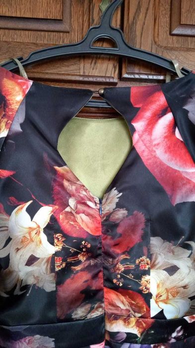 Красивое вечернее платье