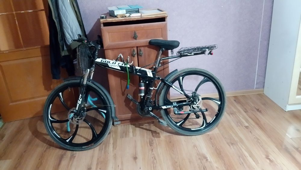 Велосипед с задним амартизатором