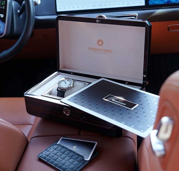 President soat original