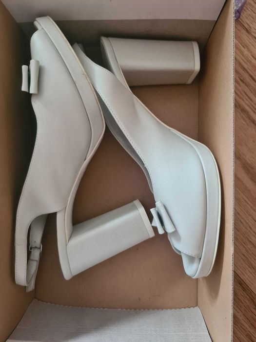 Sandale Veronesse din piele naturală, Nude