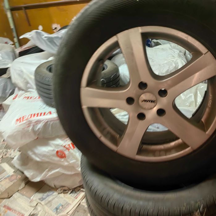 Джанти 235/65/17 ползвани за KIA SORENTO
