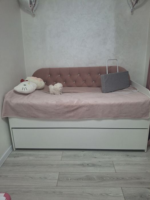 Продам детский кровать новый.