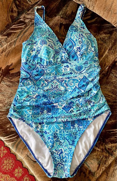 Продам купальник.