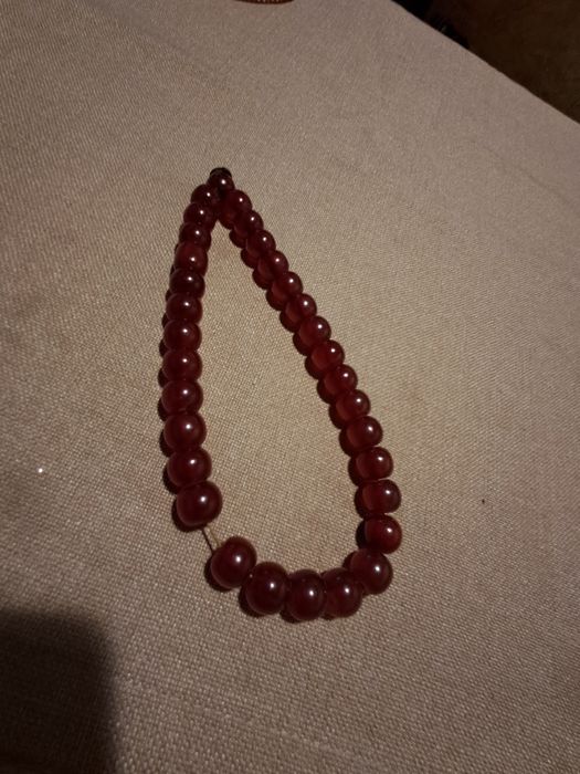 Кехлибарена броеница.