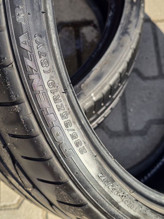235 35 19 Bridgestone