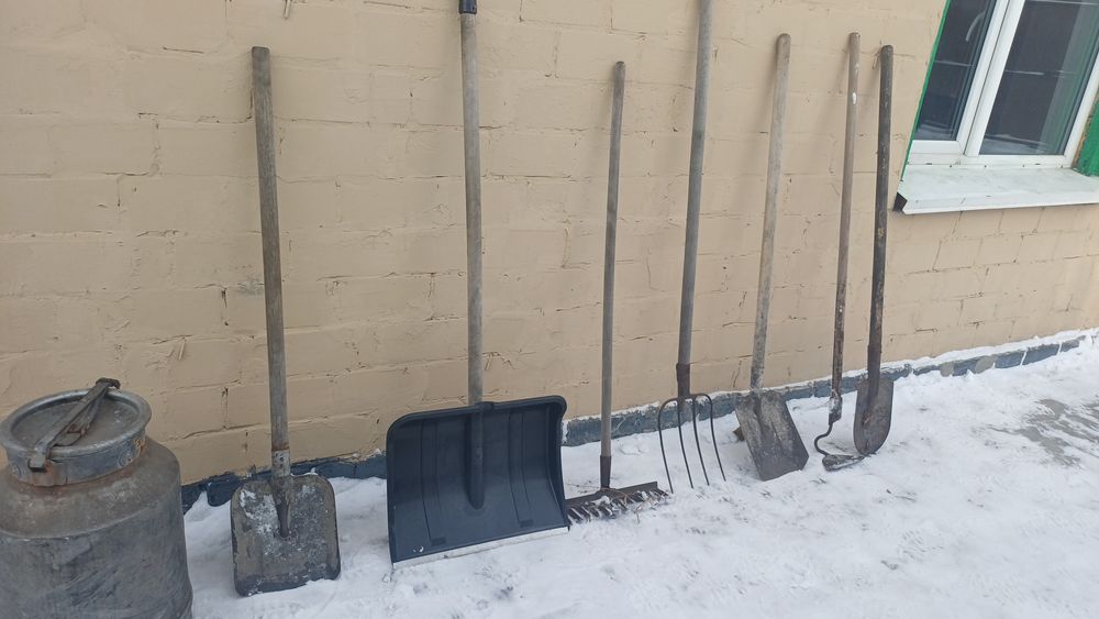 Продам тележка лапаты