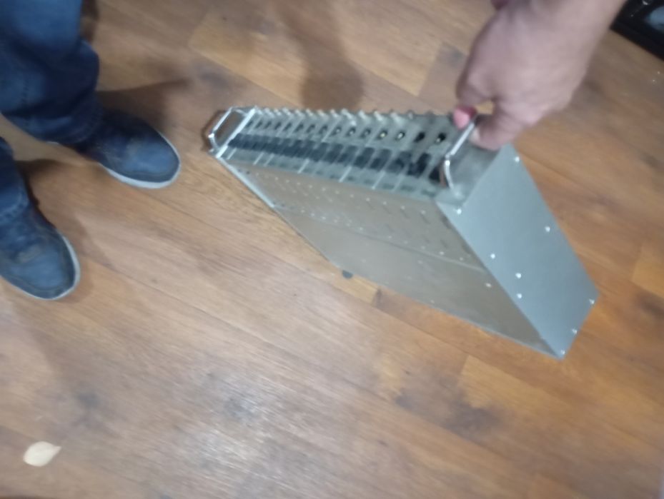 Продам оптическое шасси 16 медеоконверторов