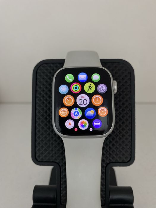 Apple Watch 8 series