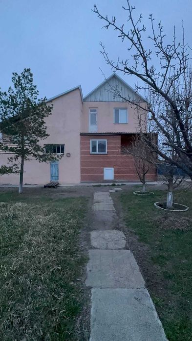 продам дом с центральным отоплением