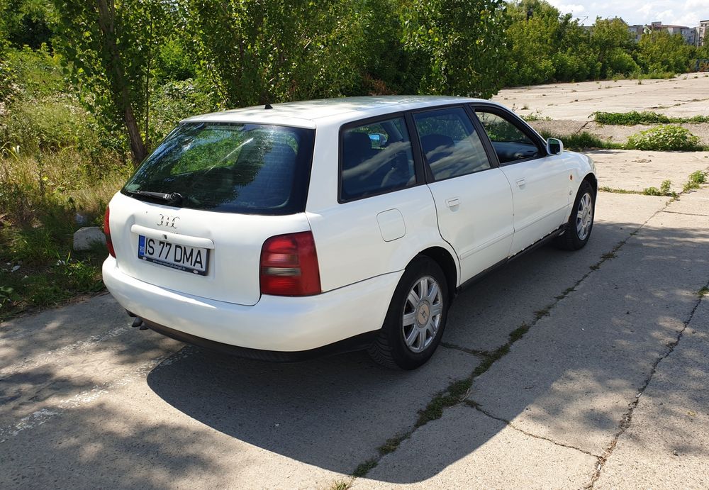Vând/Schimb Audi A4 B5 break 1.9 AFN 110cp !