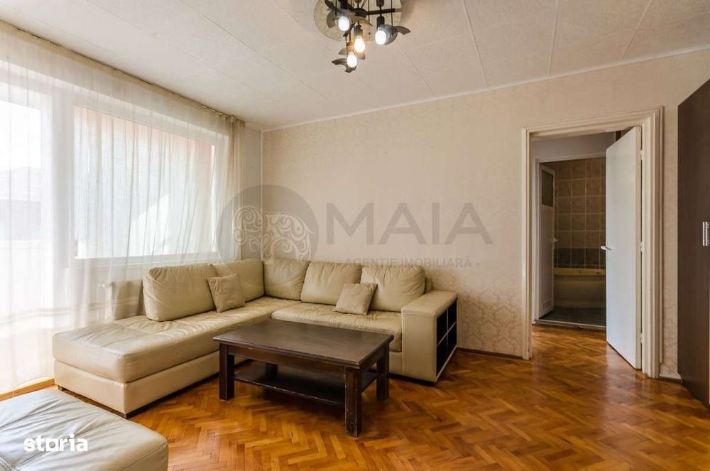 Apartament 3 camere, et 4, zona Centru-Politie