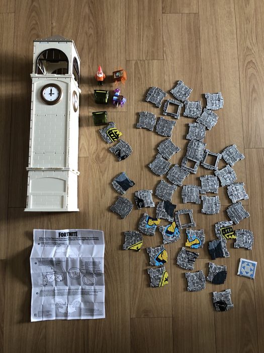 Fortnite башня с аксессуарами