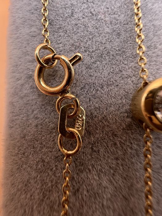 Продам золотую цепочку - подвеску.