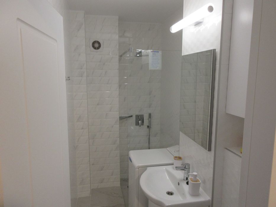 Inchiriez garsoniera Lux, tip D, str. Milcovului