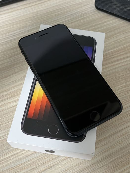 Apple iPhone SE 2022 Midnight 128GB