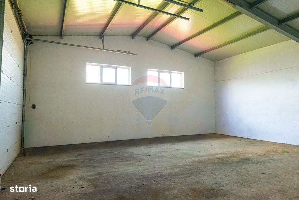 De vanzare casa + hala, teren 580mp, ideala business/service auto