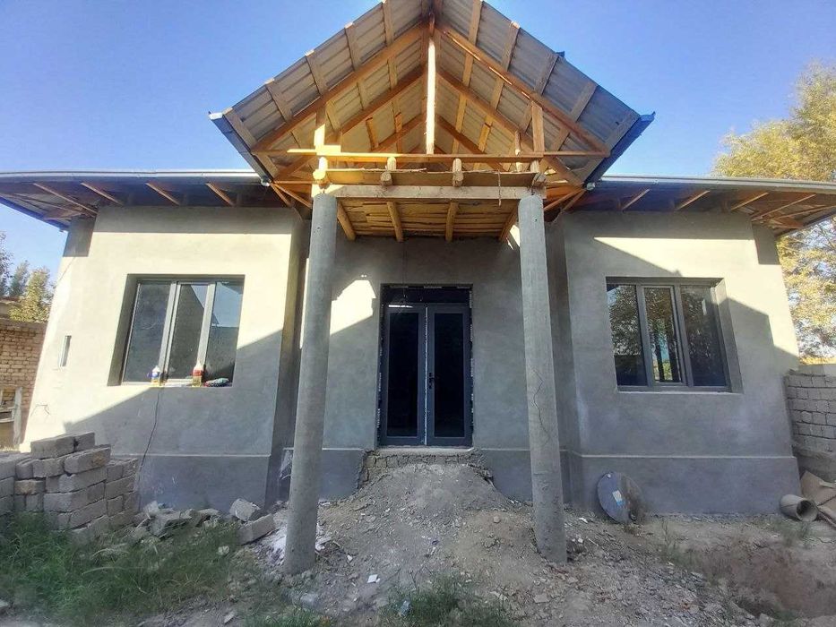 Уй Сотилади Тинчлик, 3,7 сотих, 4 хона 39000 нархи