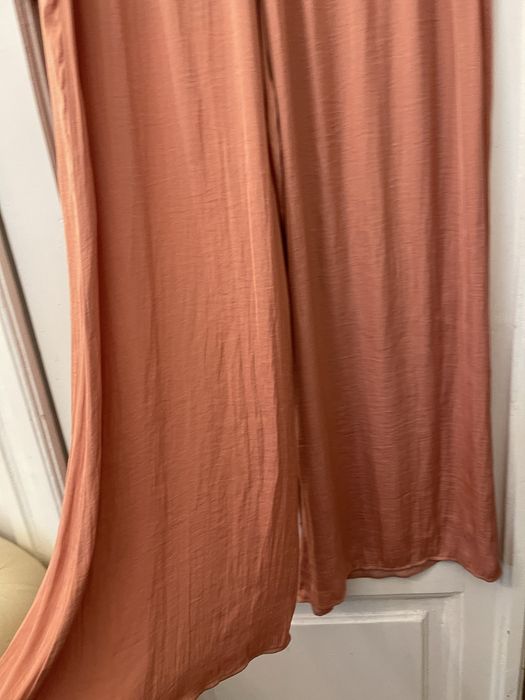 Pantaloni largi  Zara  superbi  mărimea  L /XL