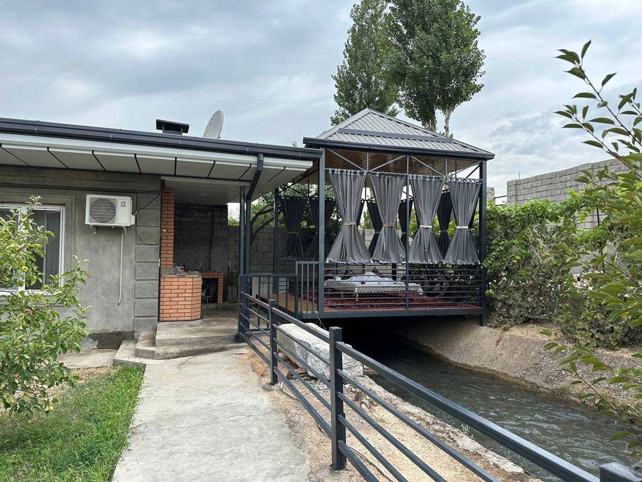 Кибрай 9соток 9хона 2этаж сув бўйида