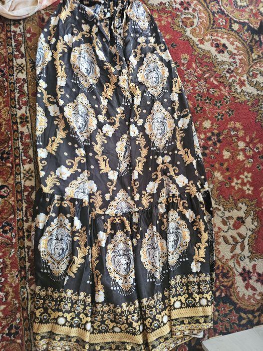Rochie model versace cu spatele gol