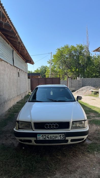 Ауди 80 Двигетил 2.0 Обиом
