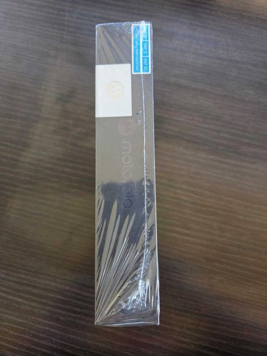 Telefon Motorola Razr 60 Ultra - NOU, SIGILAT