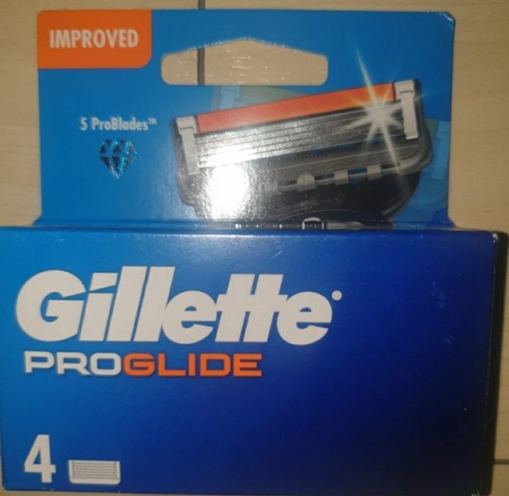 Set 4 rezerve Gillette Proglide sigilat