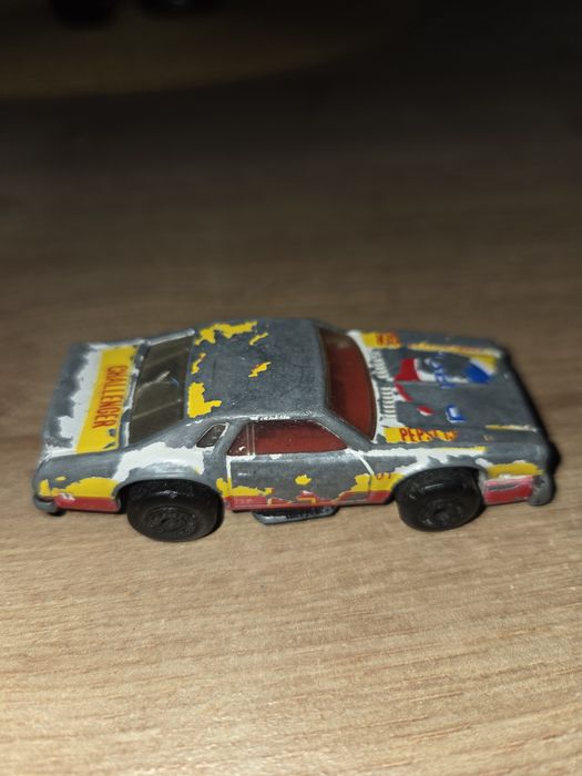 Ретро колички machbox