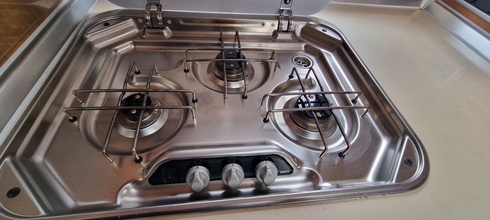 Camper Autorulota Caravana Autocaravana Iveco 3.0 180cp permis cât B