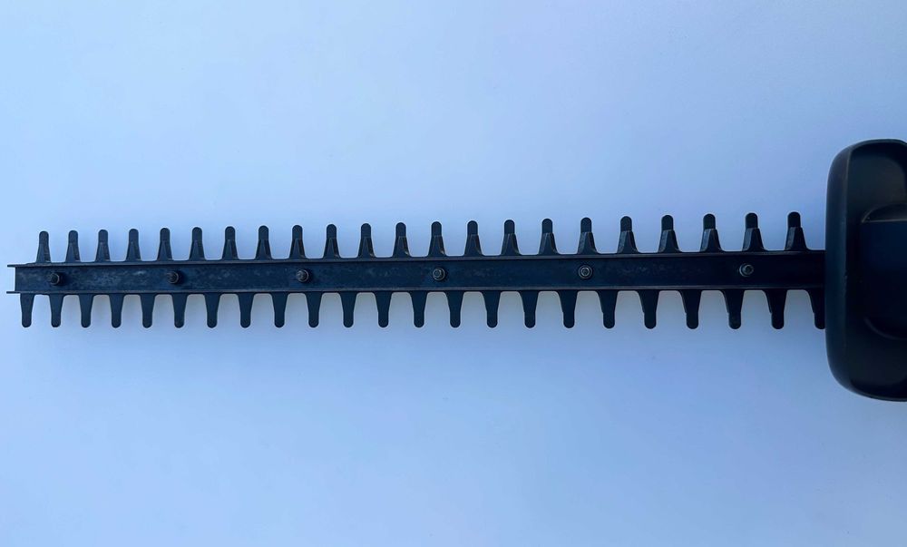 BOSCH AHS 45-15 Li 10.8V - Акумулаторен храсторез!