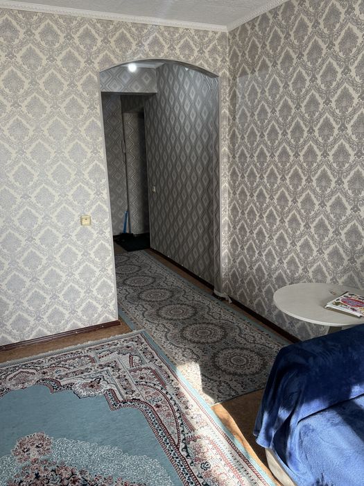 Продаю 2-х комн квартиру.