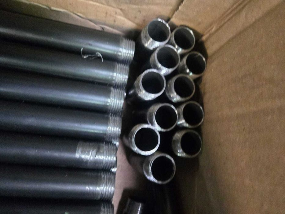 Mobilier industrial lemn masiv & țevi metalice