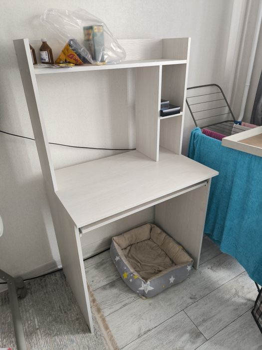 Стол компьютерный