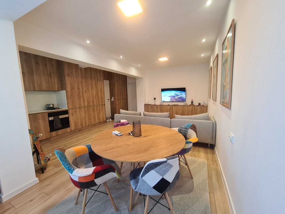 Продава се Тристаен апартамент в Хасково, Училищни - 78 кв.м за 1885 €/кв.м - Снимка #2