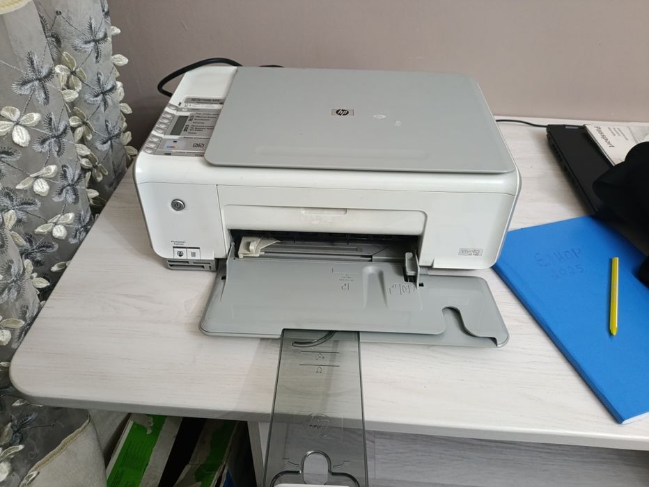 Продам цветной принтер 3в1