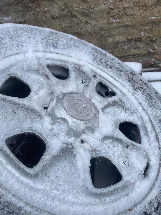 Продам шины с дисками