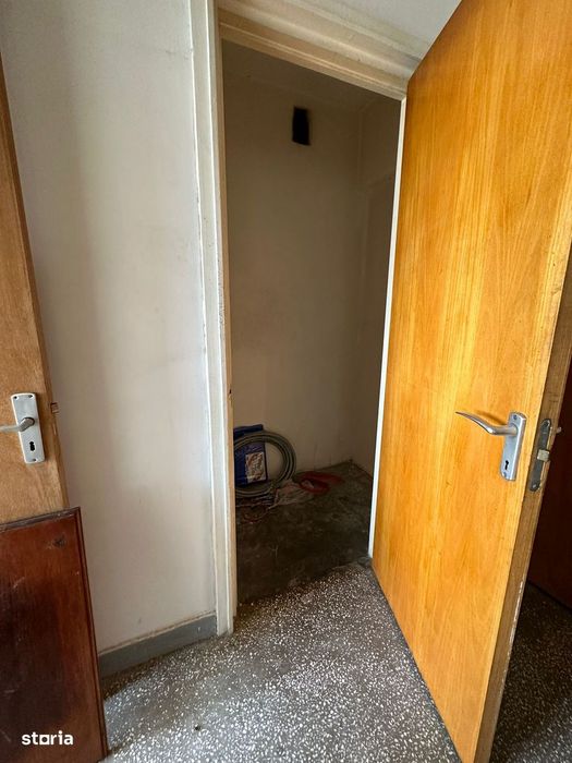 Apartament 2 camere de vanzare Piata Gorjului(Sector 6)