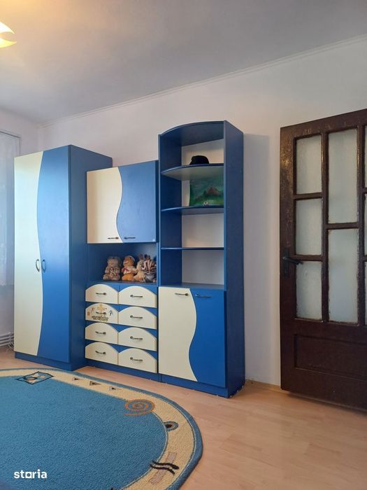Apartament 2 camere de vanzare