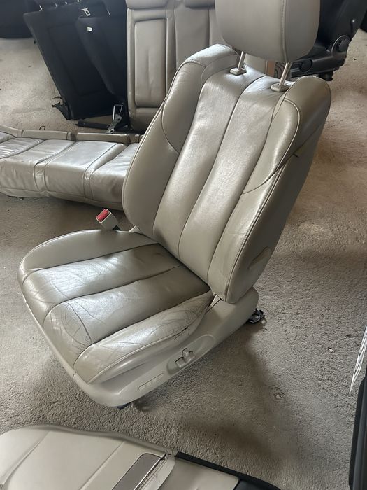 Interior piele scaune bancheta .Mazda cx7 2011