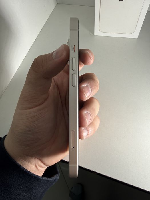 iPhone 13 Starlight White емкость 75%