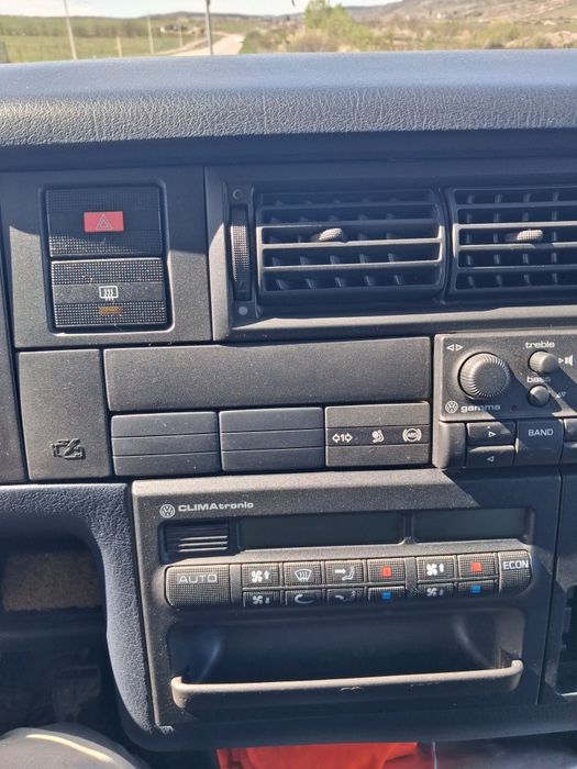 Volkswagen T4 caravelle TDI 2.5 diesel 7 locuri