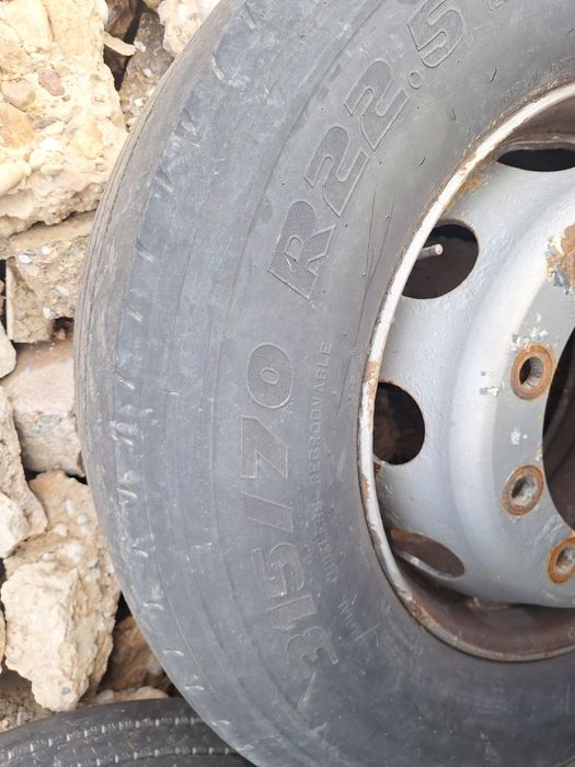 Шины с дисками в отличном состоянии